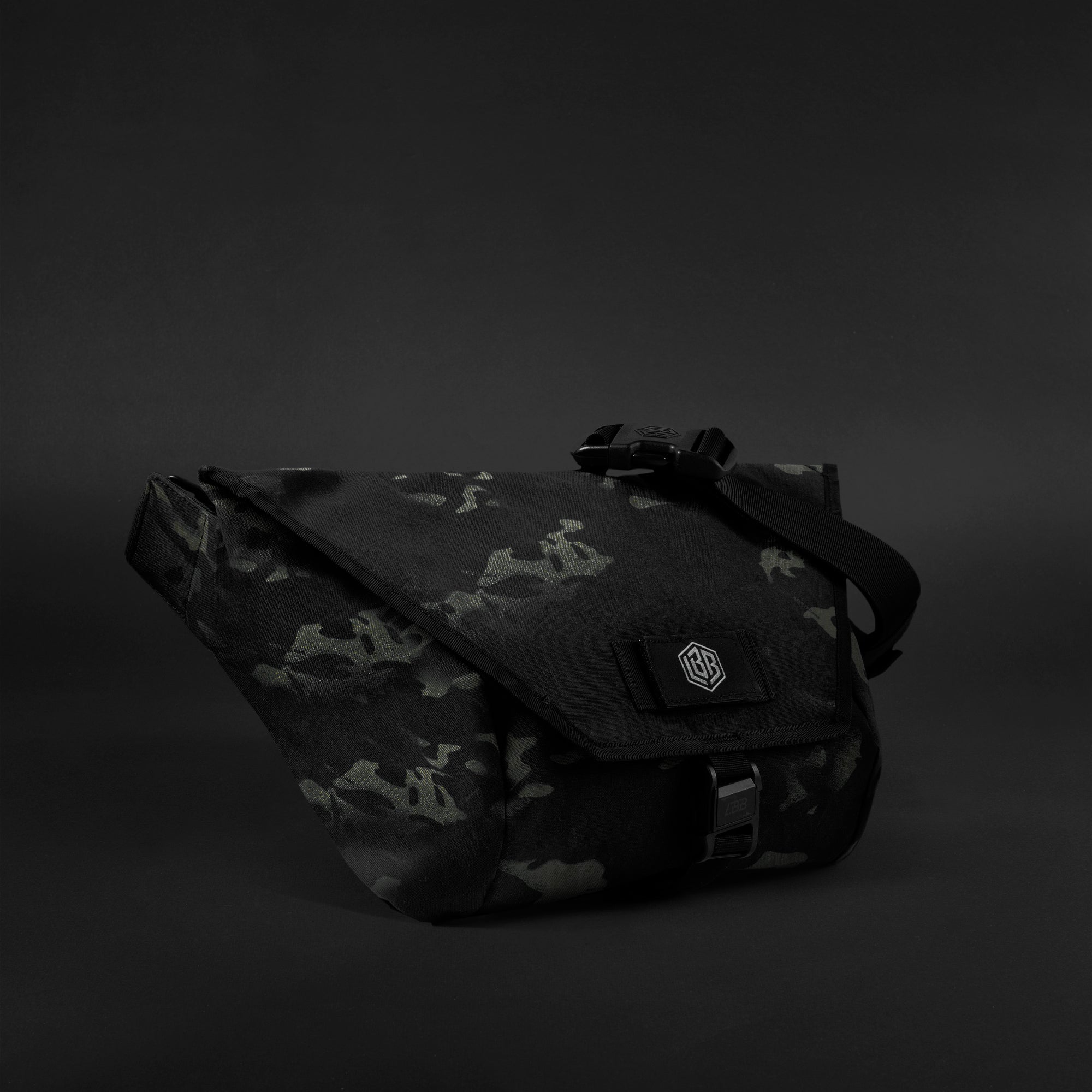 The Slingshot - X50 Multicam Black